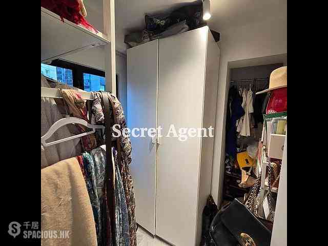 Sheung Wan - The Bellevue Place 05