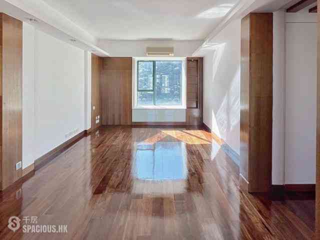 Mid Levels Central - Hillsborough Court Block 3 01