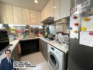 Tung Chung - Tung Chung Crescent Phase 1 Block 2 07