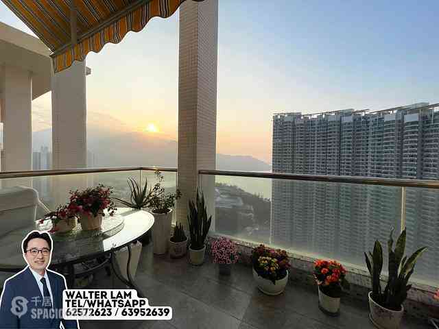 Tung Chung - Tung Chung Crescent Phase 1 Block 2 02