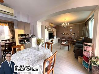 Tung Chung - Tung Chung Crescent Phase 1 Block 2 05