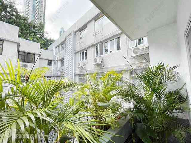 Mid Levels Central - Hong Lok Mansion 02