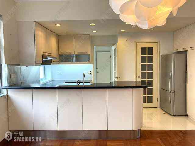 Mid Levels Central - Hong Lok Mansion 04