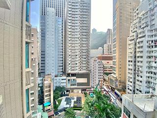 Wan Chai - The Avenue Phase 1 07