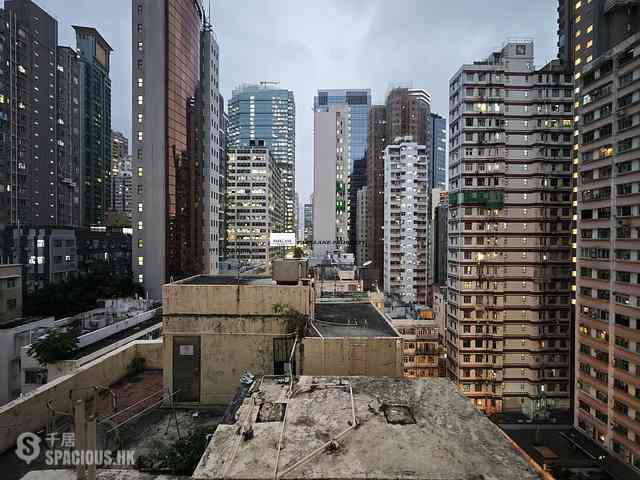 Wan Chai - Gold Harbour Mansion 07