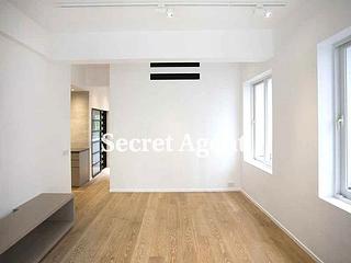 Poho - 41, Square Street 03