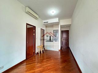 Wan Chai - The Avenue Phase 2 Block 3 02