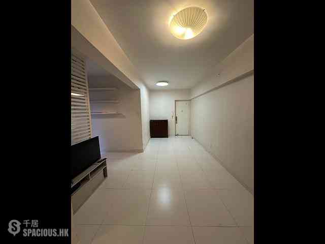 Wan Chai - Tonnochy Towers Block A 04