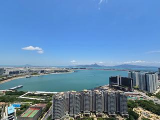Tung Chung - Coastal Skyline Phase 3 La Rossa Block B (Block 8) 06