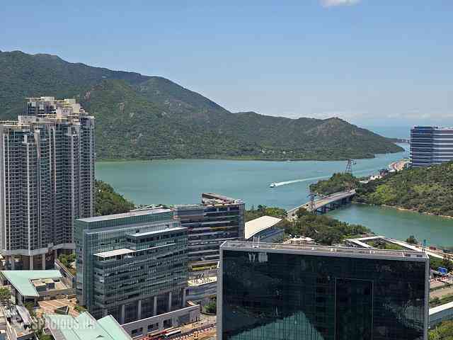 Tung Chung - Coastal Skyline Phase 3 La Rossa Block B (Block 8) 08