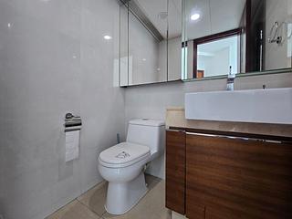 Tung Chung - Coastal Skyline Phase 3 La Rossa Block B (Block 8) 14