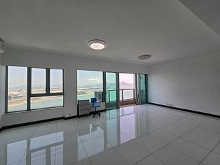 Tung Chung - Coastal Skyline Phase 3 La Rossa Block B (Block 8) 16