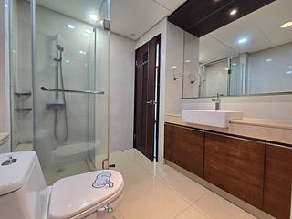 Tung Chung - Coastal Skyline Phase 3 La Rossa Block B (Block 8) 24