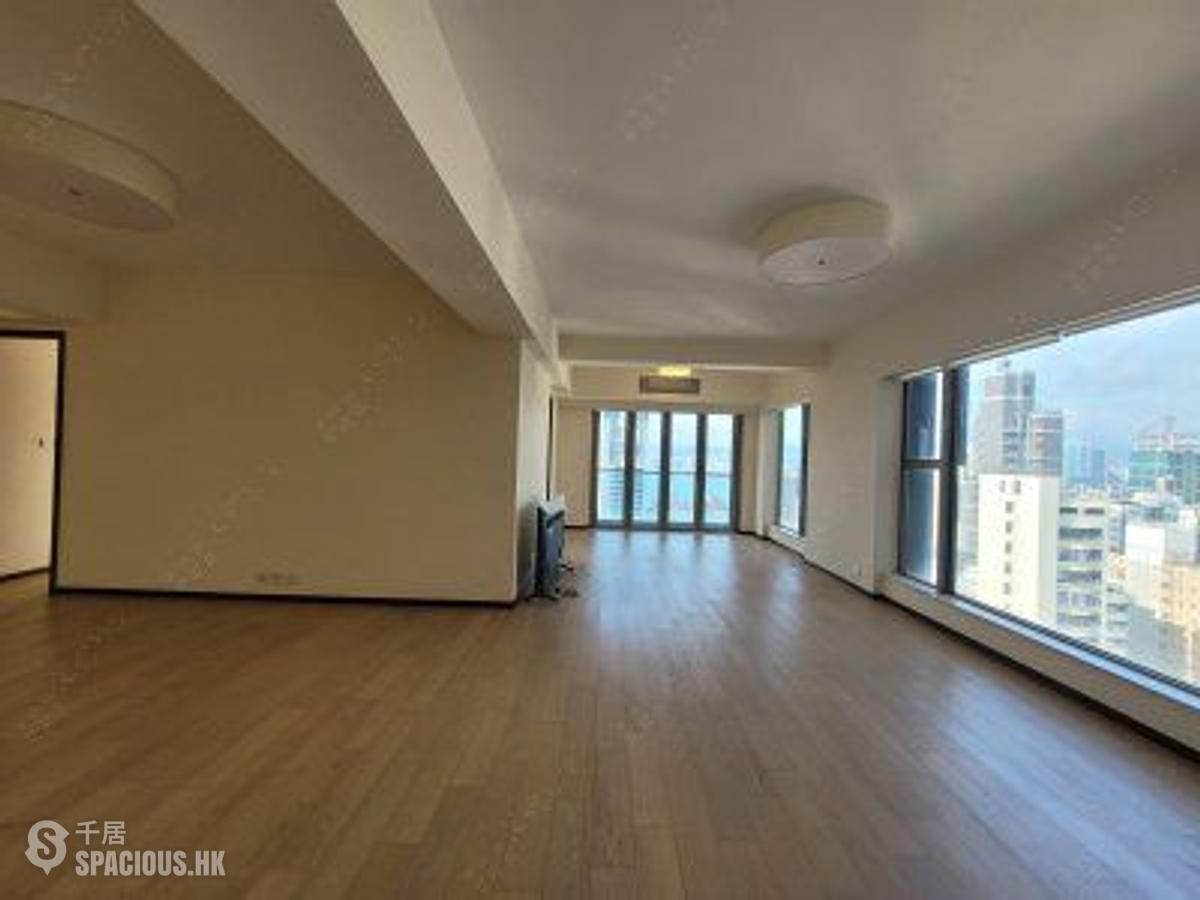 Sai Ying Pun - The Summa Block 1 01