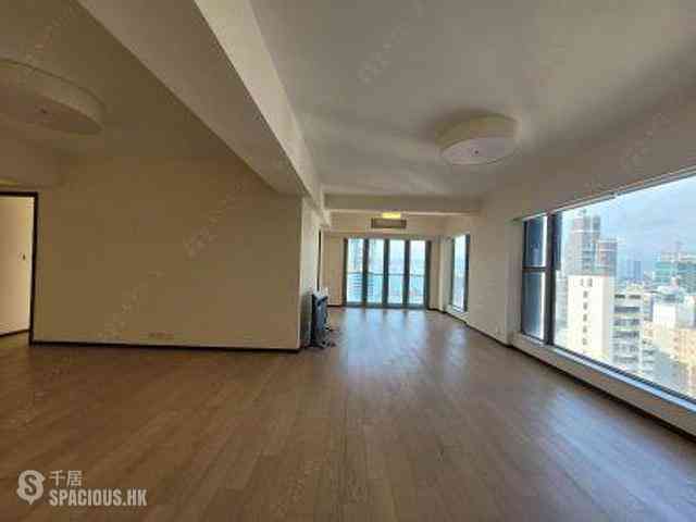 Sai Ying Pun - The Summa Block 1 01