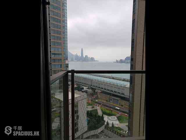 Fortress Hill - Harbour Glory 02