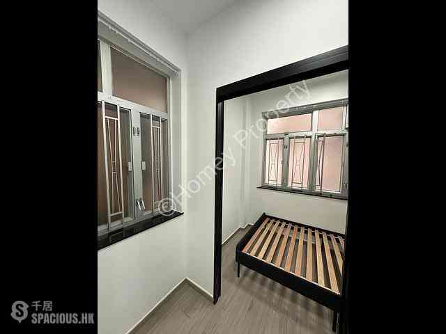 Causeway Bay - Lei Wen Court 07