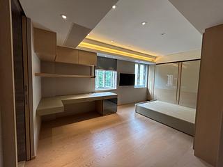 The Peak - Villa Verde Block A 10