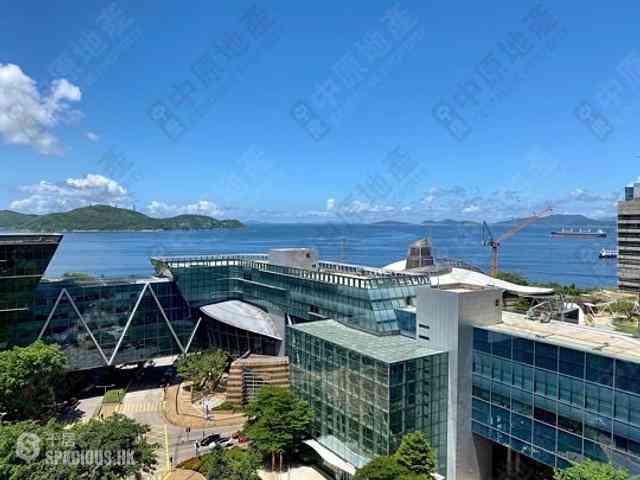 Pok Fu Lam - Baguio Villa Block 16 01