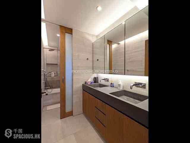 Stubbs Road - Villa Monte Rosa 12