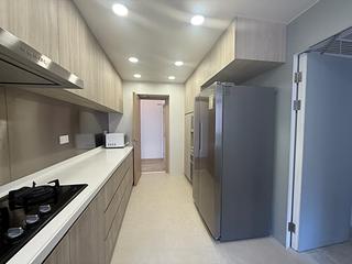 Mid Levels Central - Clovelly Court 08