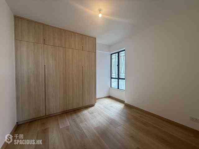 Mid Levels Central - Clovelly Court 12