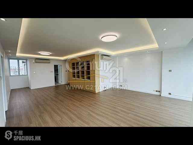 Chung Hom Kok - Hillgrove 17