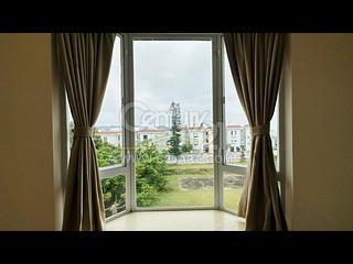 Chung Hom Kok - Hillgrove 20