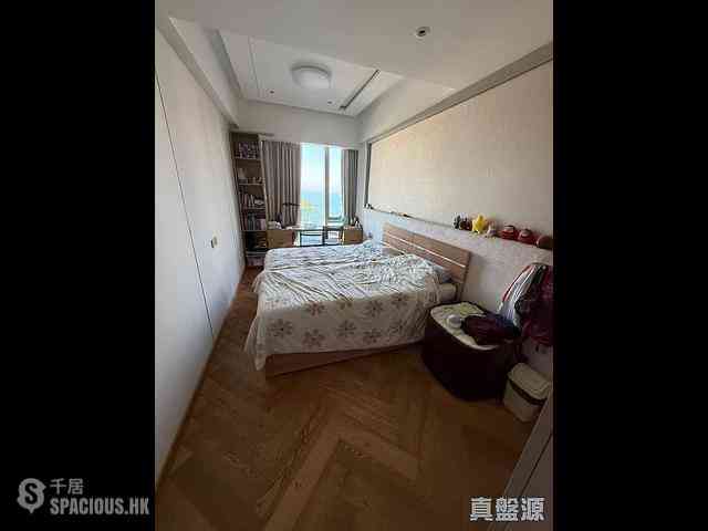 Ap Lei Chau - Marina South Block 1 06