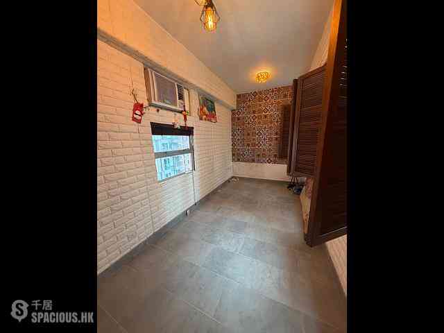 Sai Ying Pun - Jade Court 05