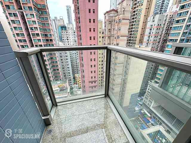 Wan Chai - The Avenue Phase 2 Block 3 01