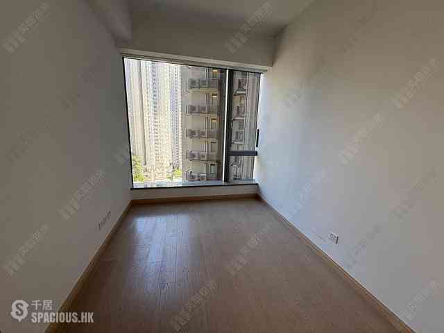 Wong Chuk Hang - The Southside Phase 2 La Marina 03