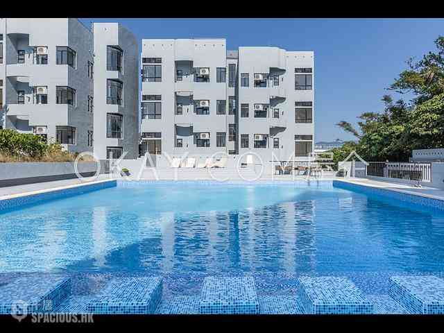 Stanley - Banoo Villa 16