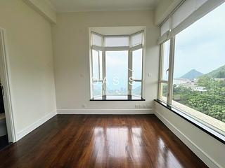The Peak - The Mount Austin 17