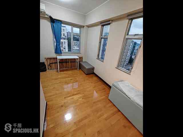 Yau Ma Tei - Shui Fung Building 04