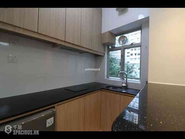 Wan Chai - Manrich Court 02