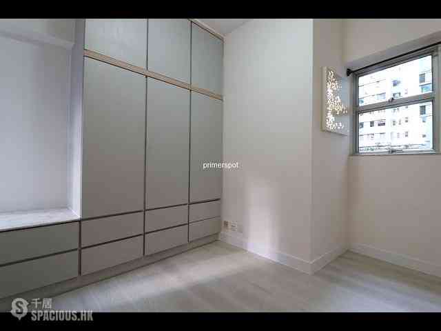 Wan Chai - Manrich Court 06