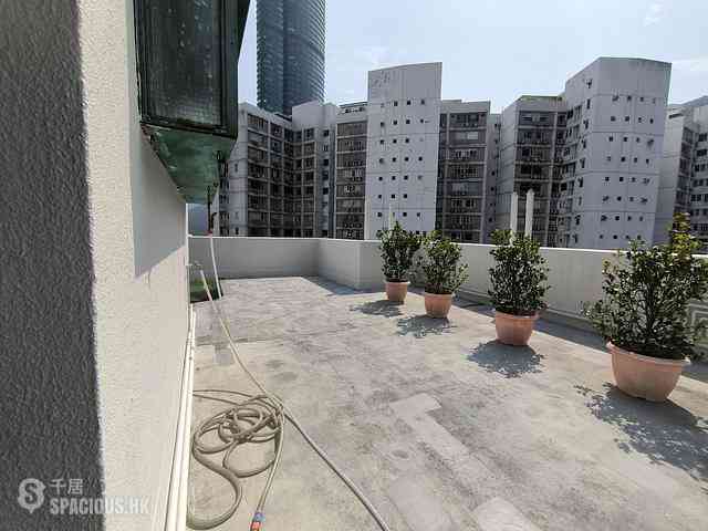 Stubbs Road - Evergreen Villa 14