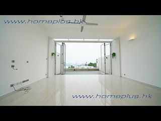 Clear Water Bay - Little Palm Villa 02