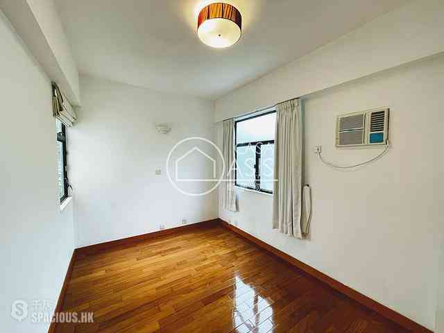 Pok Fu Lam - 3, Consort Rise 10