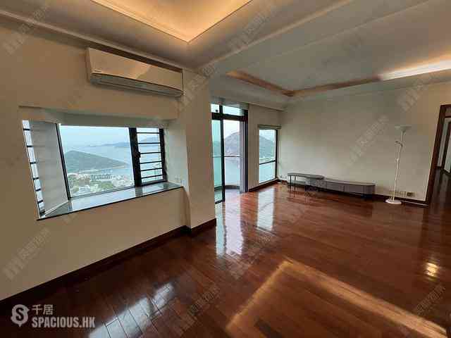 Repulse Bay - 37, Repulse Bay Road 01