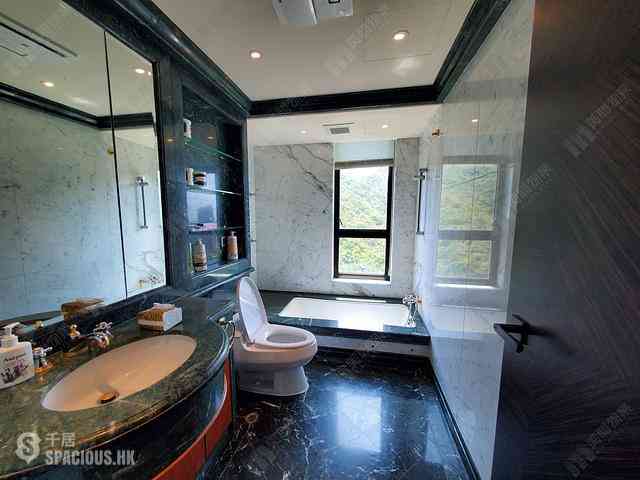 Jardines Lookout - 3, Repulse Bay Road 12