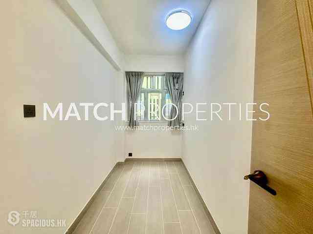 Sai Ying Pun - 35-37, High Street 11