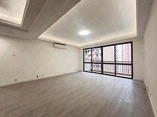 Mid Levels Central - Right Mansion 03