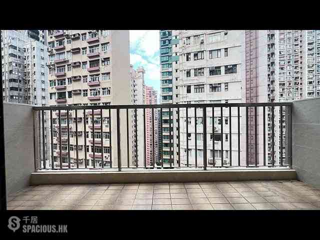Mid Levels Central - Right Mansion 10