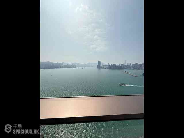 Kai Tak - The Knightsbridge 08