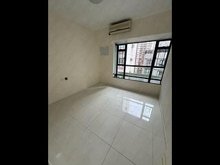 Mid Levels Central - The Grand Panorama Block 4 07