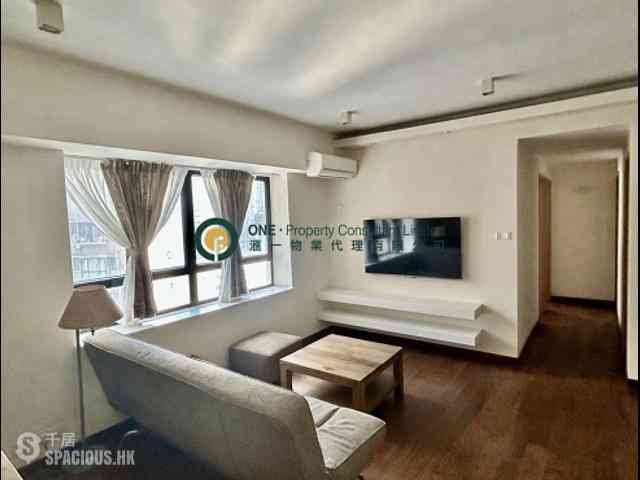 Mid Levels Central - Robinson Heights 01