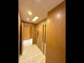 Mid Levels Central - Tregunter Block 1 02