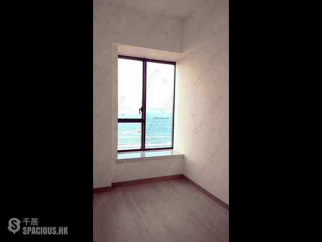 Shek Tong Tsui - Upton 03